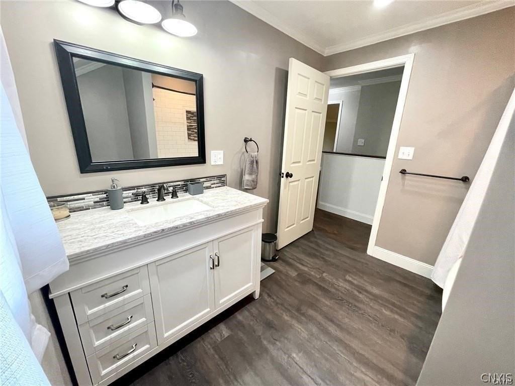 18 Washington St - Photo 4 of 14
