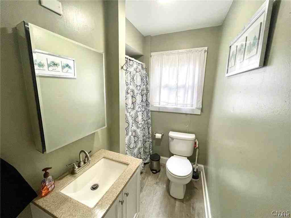 18 Washington St - Photo 7 of 14