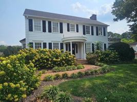 featured image of 3210 Ocoee St N