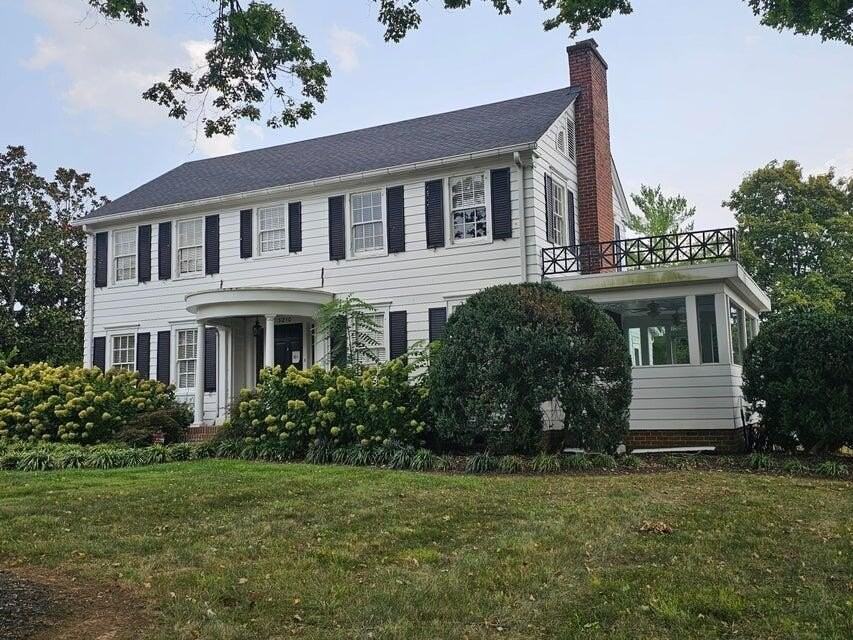 3210 Ocoee St N - Photo 3 of 27