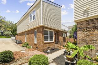 404 18th Ave S #F - Photo 1 of 1