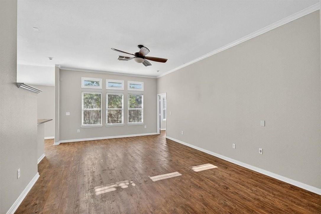 7506 Exeter - Photo 4 of 40