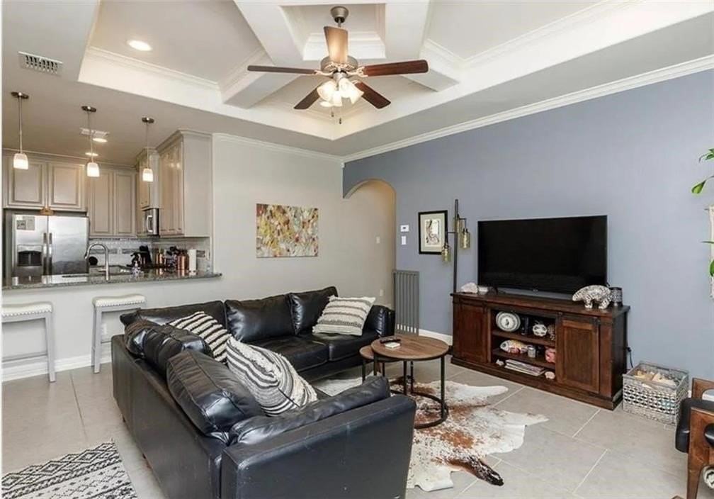 7409 San Remo Ct - Photo 5 of 12