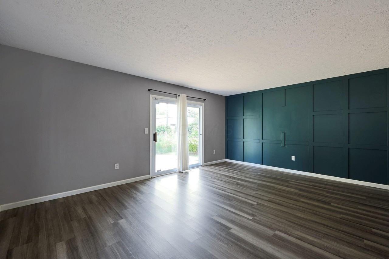 840 Gulliver Dr - Photo 2 of 16