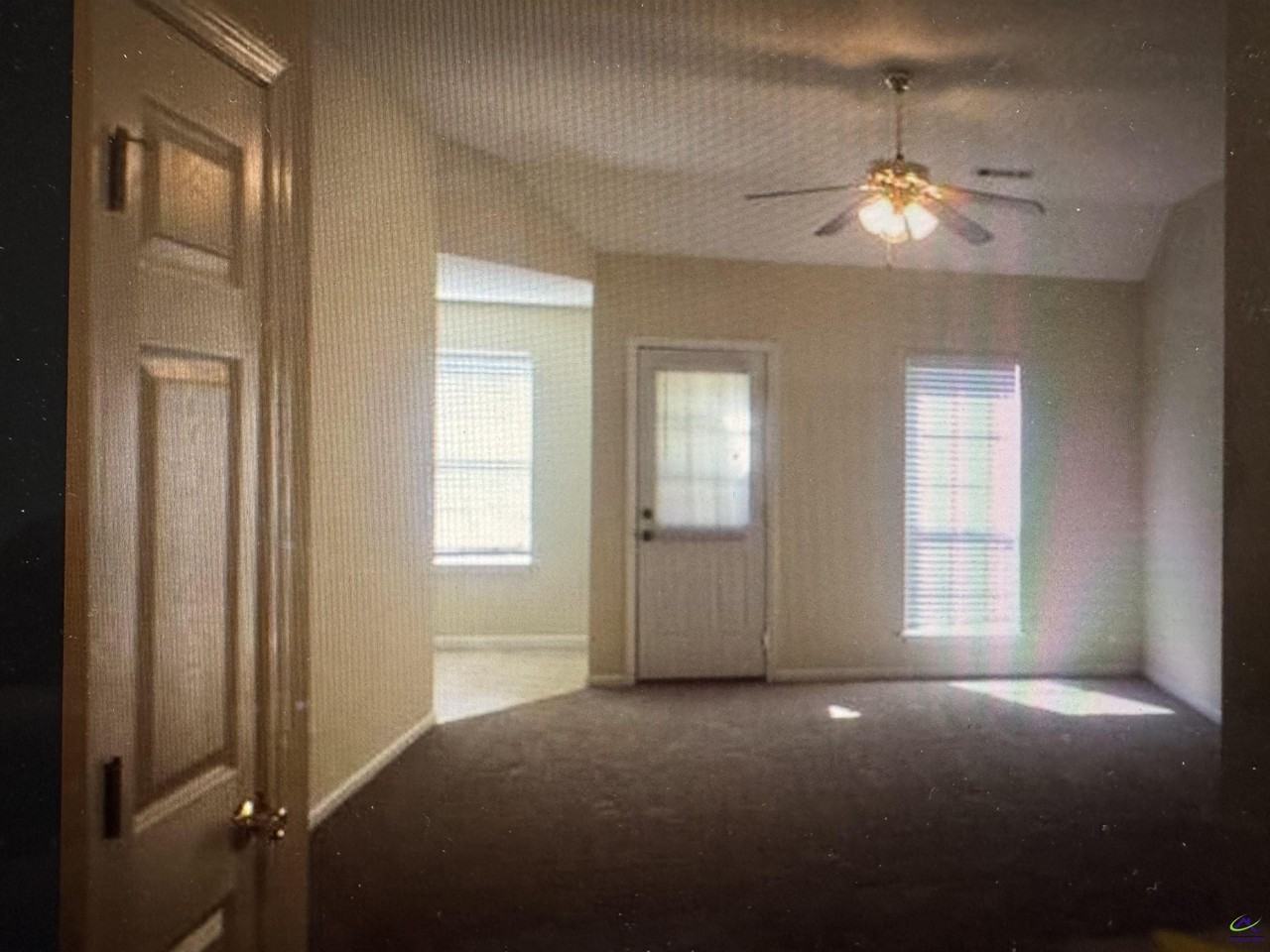 116 Enlish Dr - Photo 2 of 13