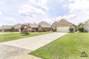 504 Eagle Springs Dr - Photo 1 of 1