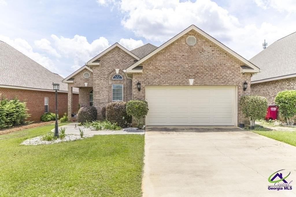 504 Eagle Springs Dr - Photo 5 of 33