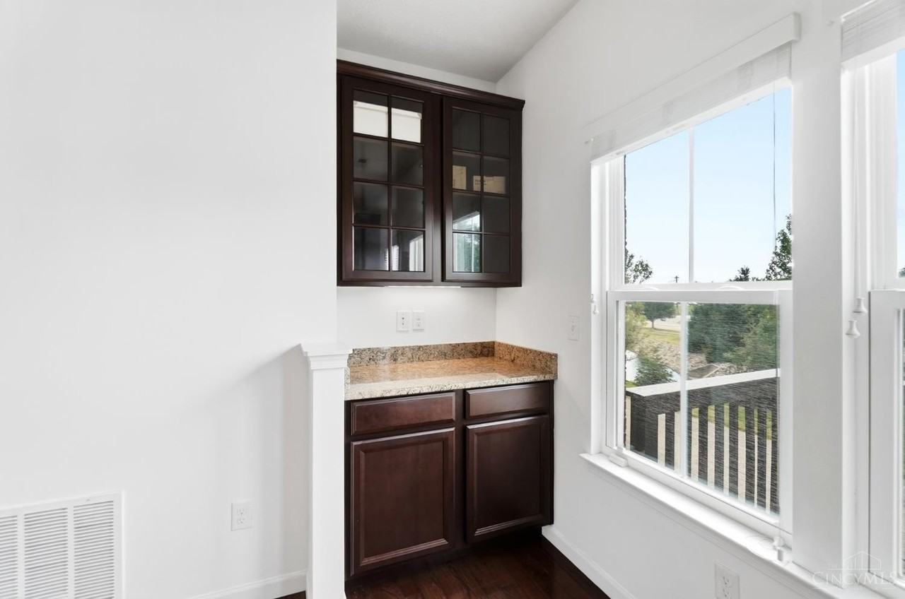9557 Union Park - Photo 6 of 22