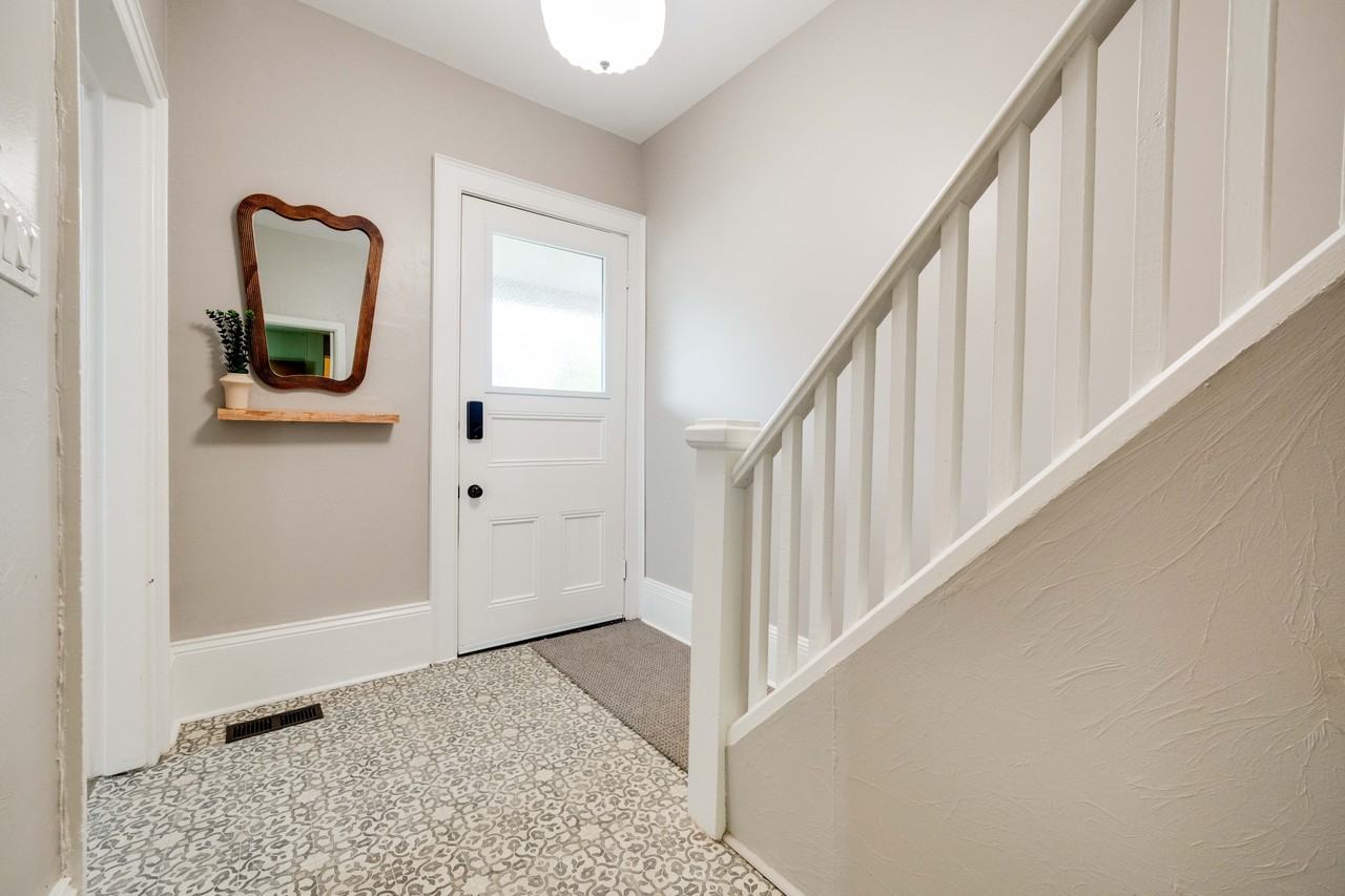 248 King Street West - Photo 5 of 20
