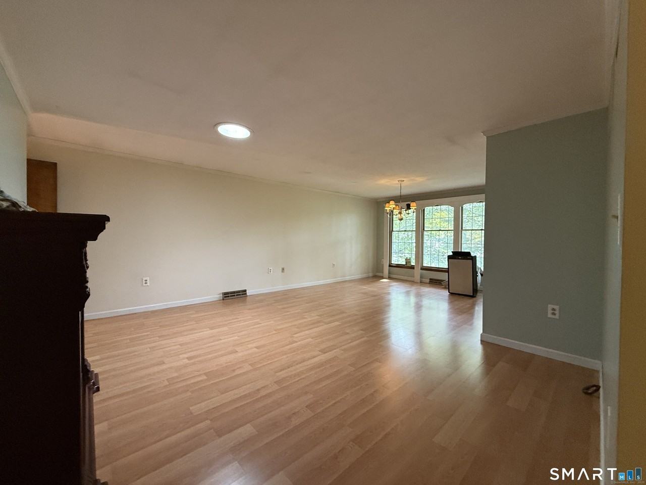 56 Wedgewood Dr - Photo 3 of 22