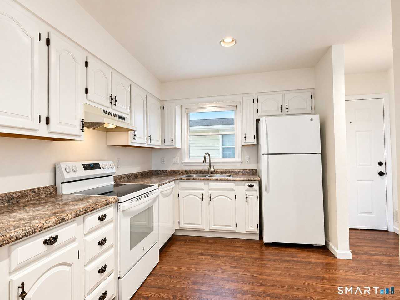 10 Prospect Ave #4 - Photo 5 of 17