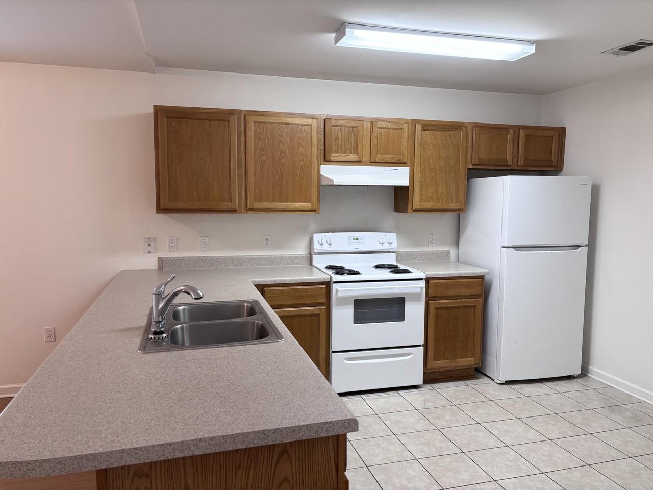 64 7th Ave - Photo 5 of 16