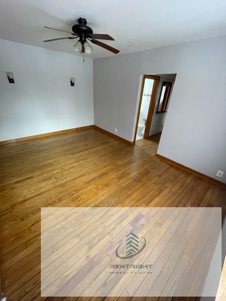 5039 N Springfield Ave #5039-2B - Photo 5 of 16