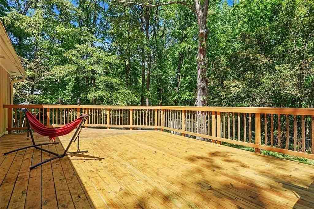 3574 Broxton Ln - Photo 6 of 25