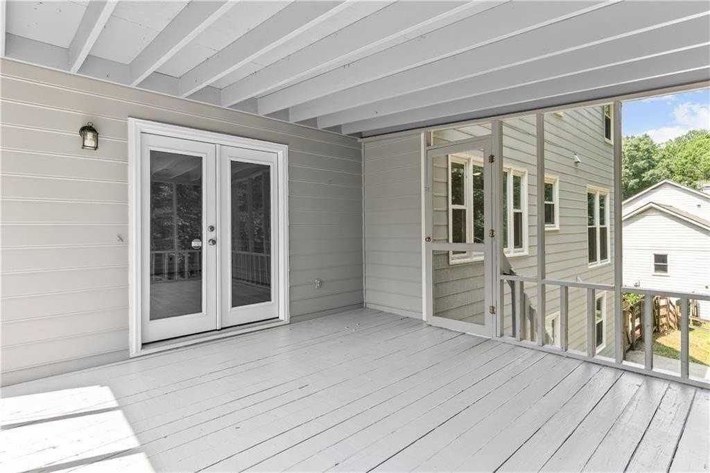 1428 Brookcliff Dr - Photo 7 of 39