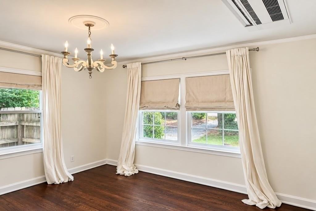 996 Lindbergh Drive NE - Photo 3 of 8