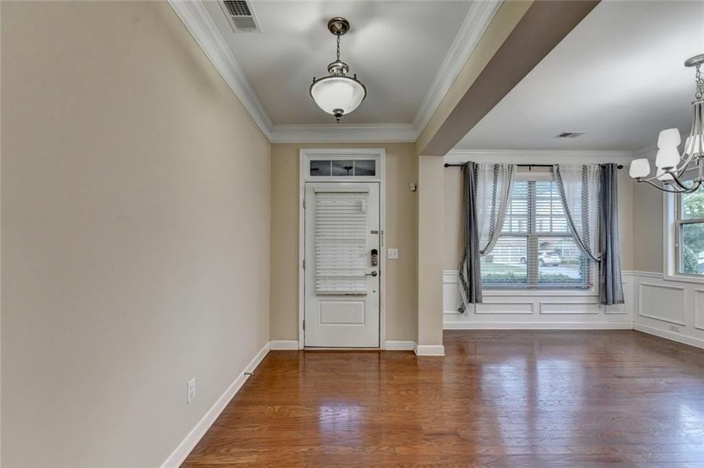 4440 Sanderling Street - Photo 3 of 50