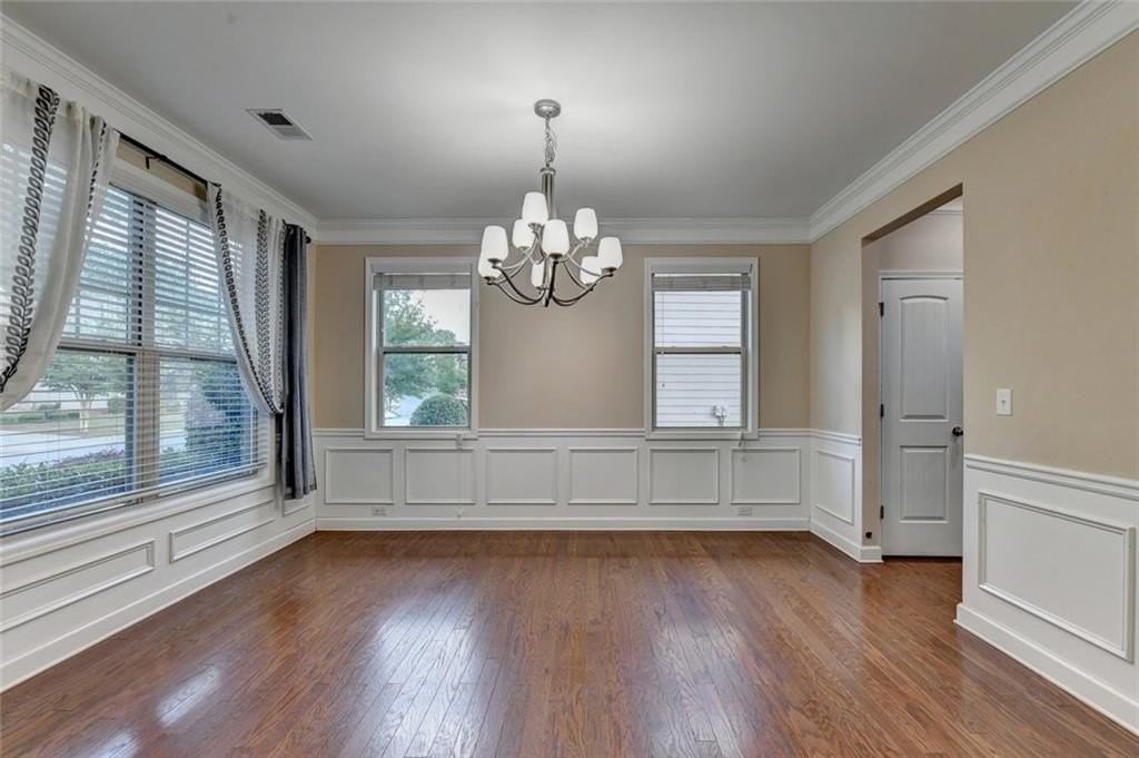 4440 Sanderling Street - Photo 5 of 50