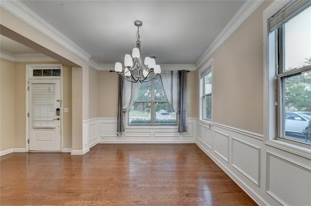 4440 Sanderling Street - Photo 7 of 50