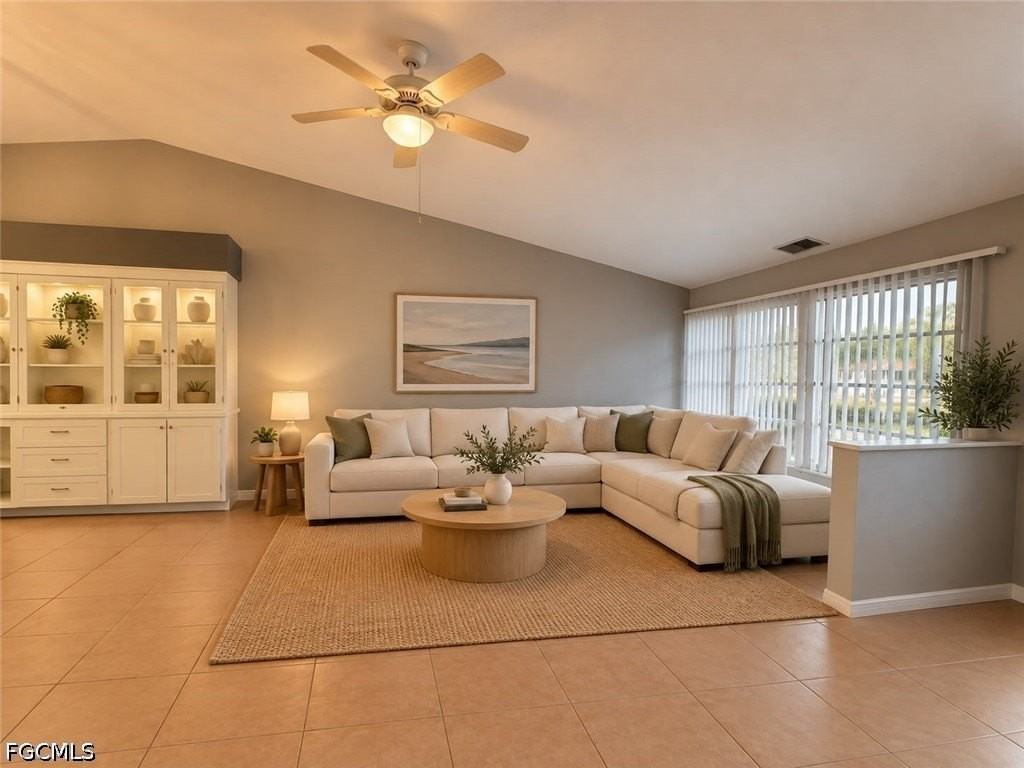 3818 Se 12th Ave - Photo 6 of 40