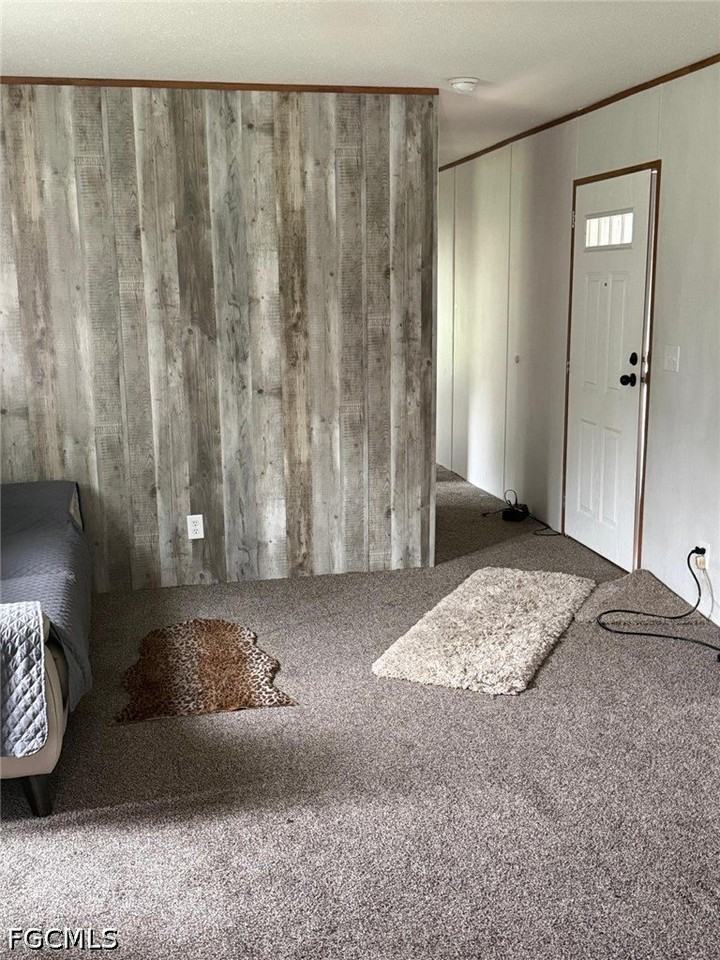 375 N Lindero St - Photo 5 of 20