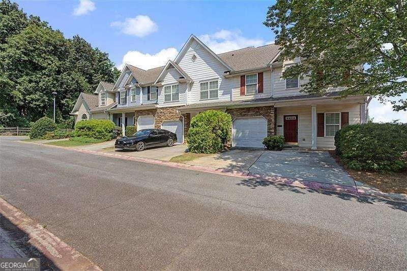330 General Wheeler Dr Nw #3 - Photo 5 of 50