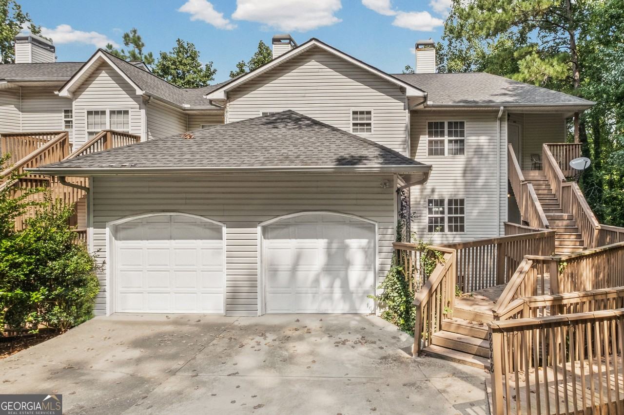 8849 Fairview Bluff Road - Photo 2 of 20