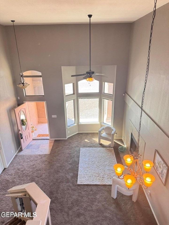 1290 Hidden Bend Pl - Photo 3 of 23