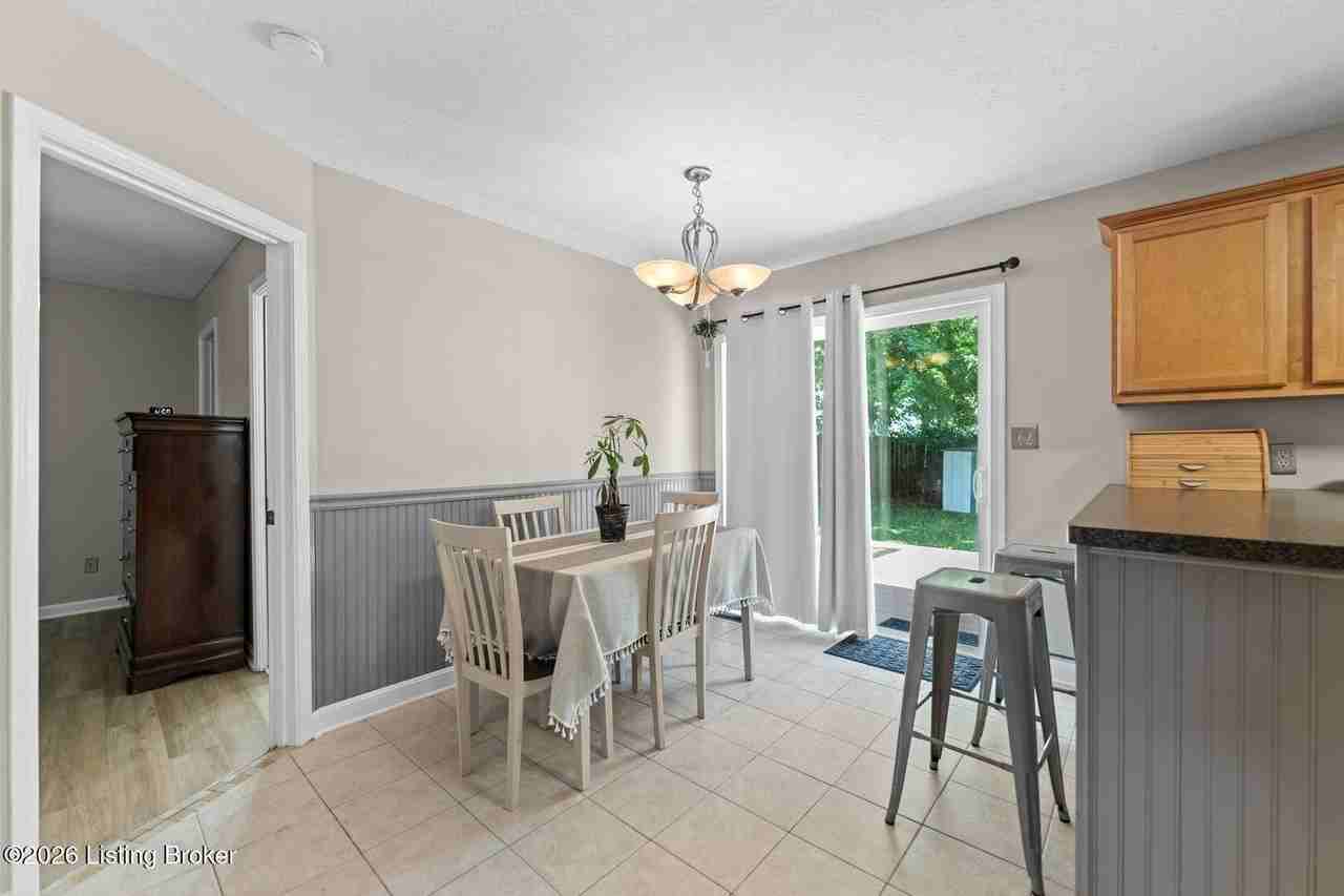 8603 Raintree Cir - Photo 6 of 21