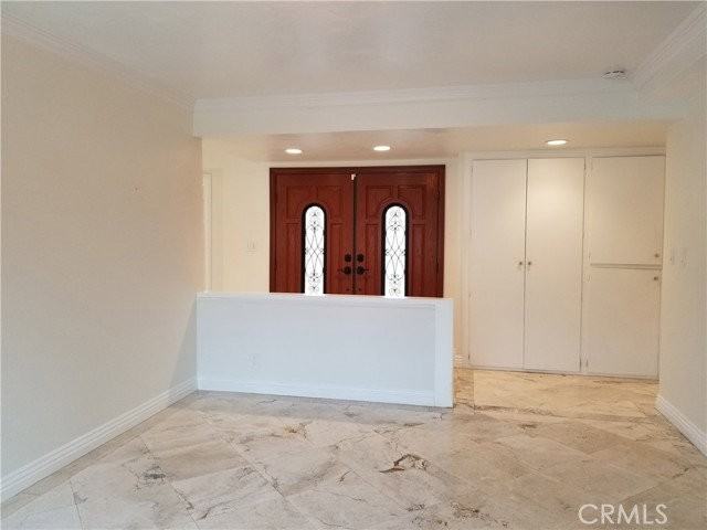 2863 Serang Pl - Photo 5 of 8