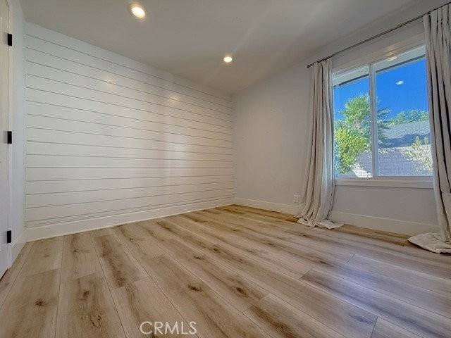 22287 Modina - Photo 4 of 8