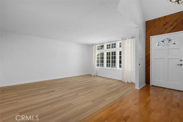 1851 Roanoke Ave - Photo 3 of 7