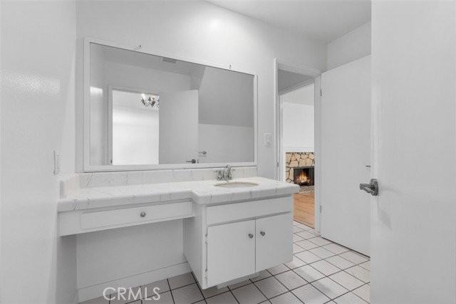 1851 Roanoke Ave - Photo 6 of 7
