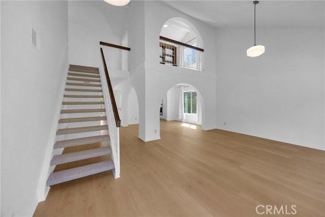 22086 Esplendor - Photo 2 of 8