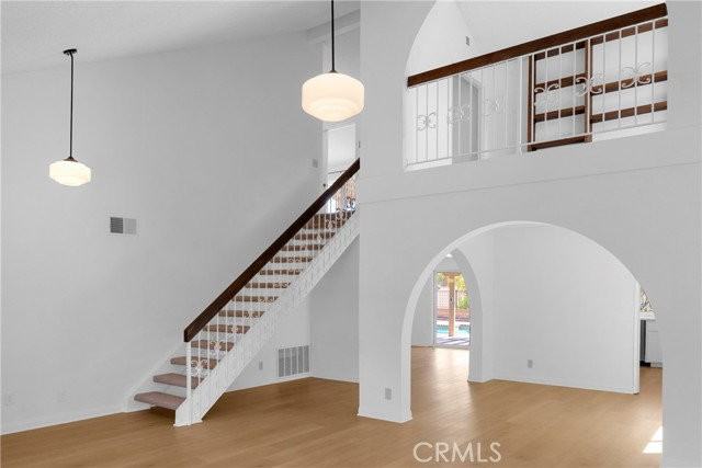 22086 Esplendor - Photo 3 of 8