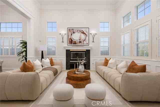 18218 Senteno St - Photo 2 of 7