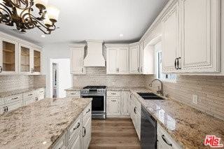 426 S La Peer Dr - Photo 4 of 8