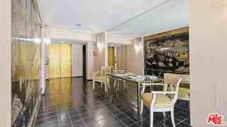 1220 Roxbury Dr #302 - Photo 2 of 7