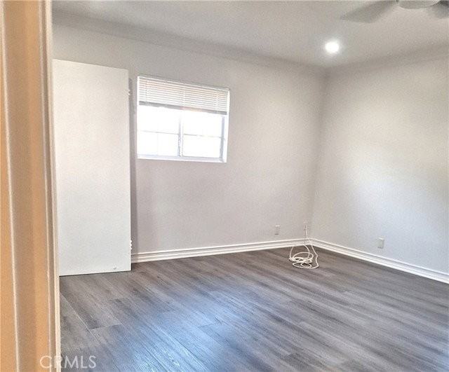 9134 Lemoran Ave - Photo 6 of 8