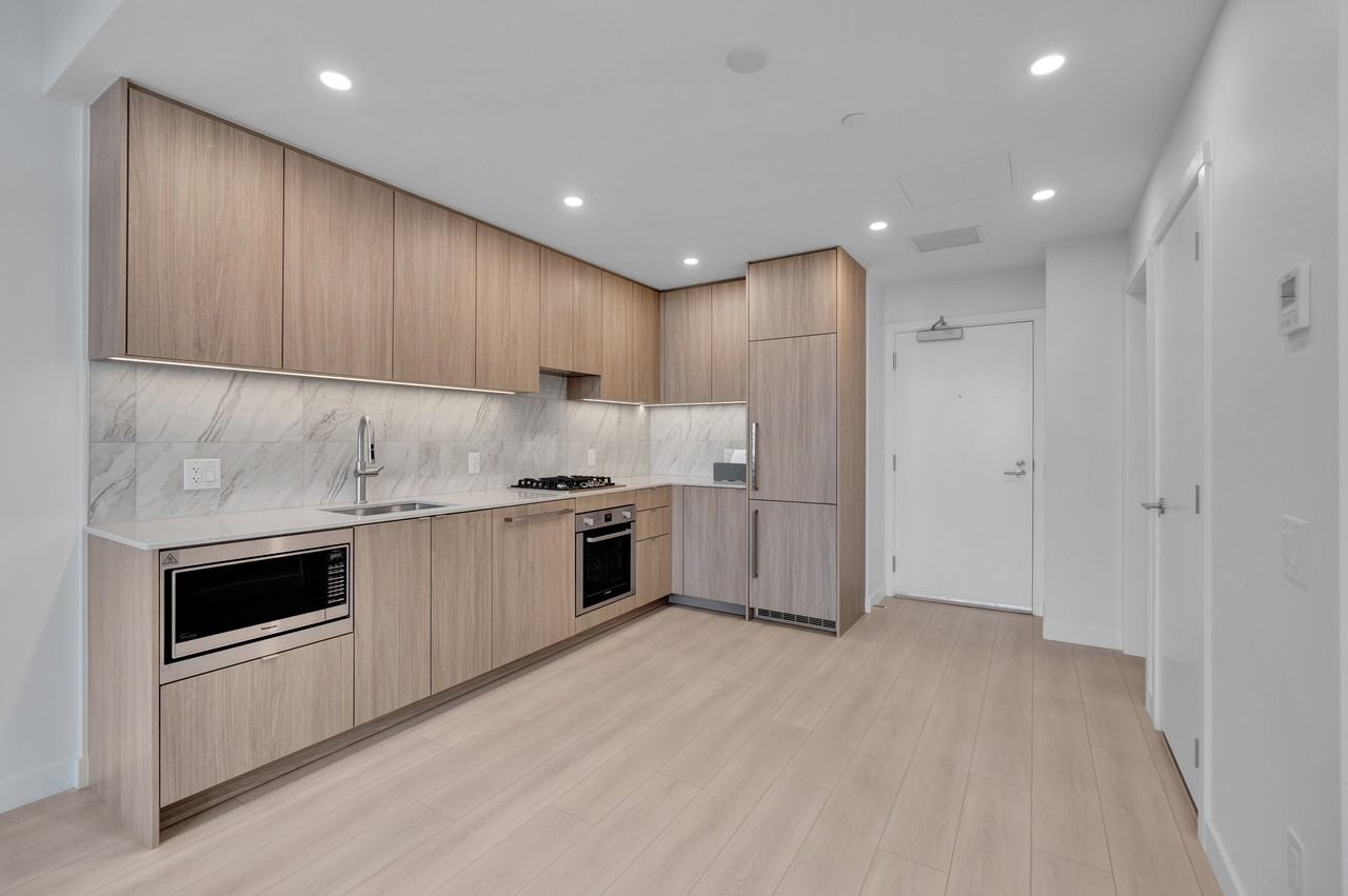 626 Claremont Street #2703 - Photo 4 of 36