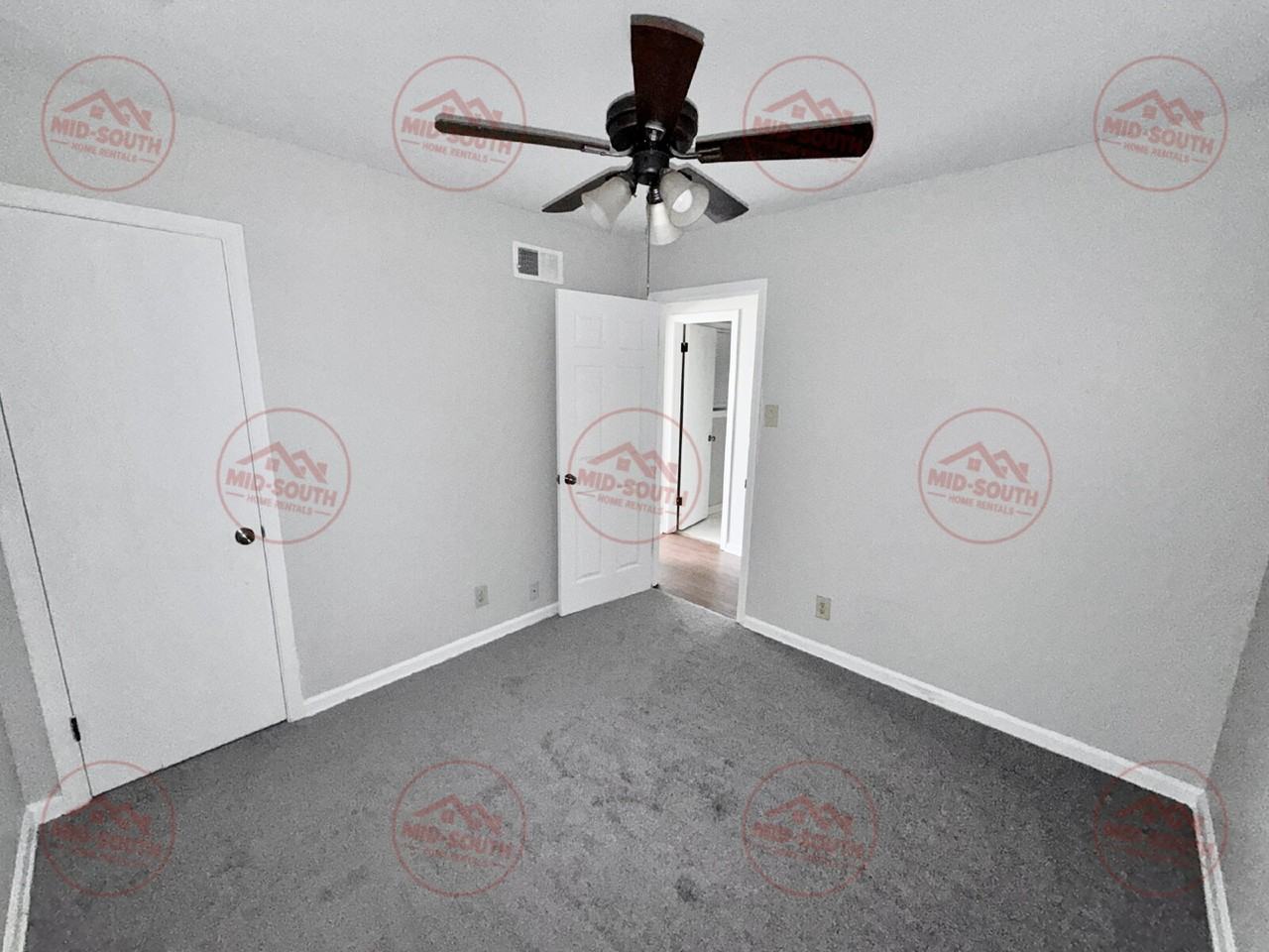 3916 Tessland Rd - Photo 5 of 18