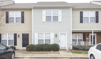featured image of 8 Cheltenham Dr