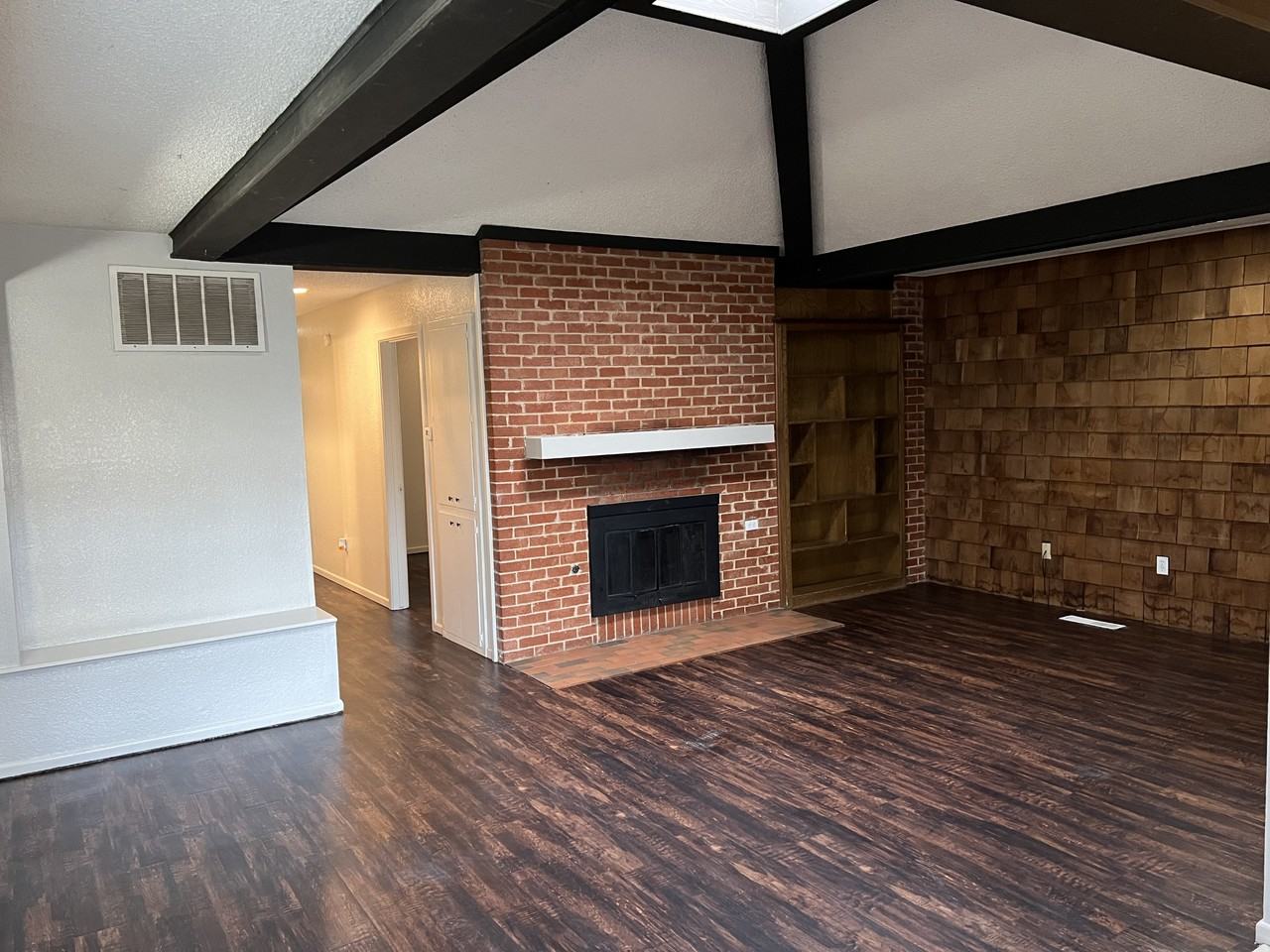 3712 53rd St #A - Photo 3 of 17