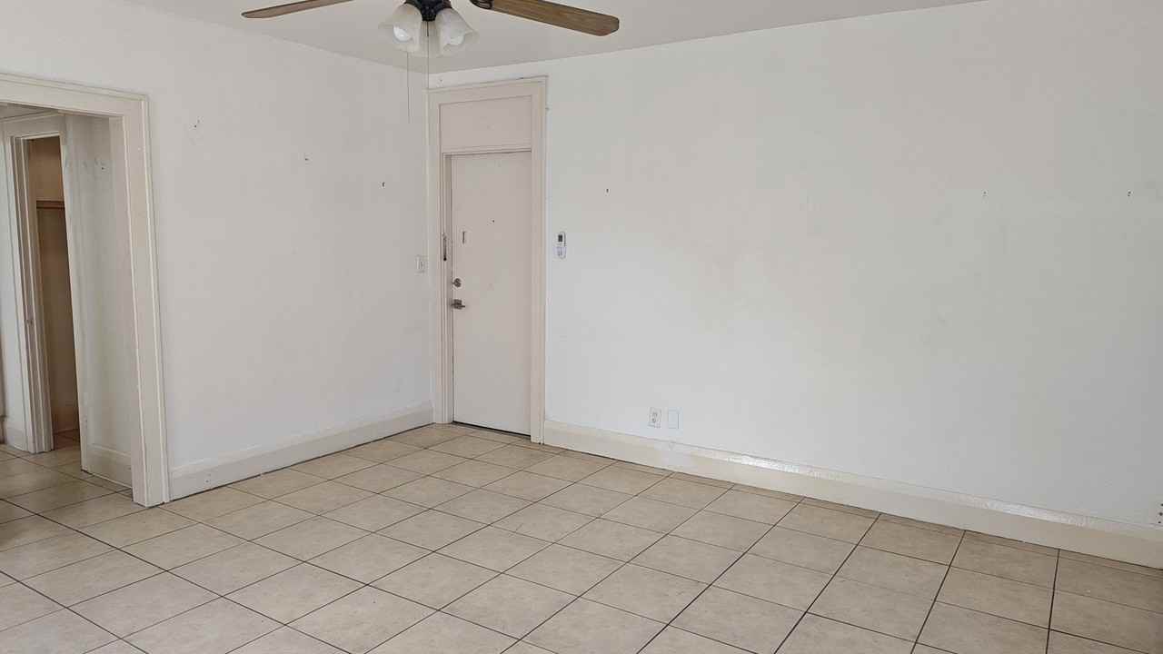 1912 7th Ave W #16 - Photo 5 of 8