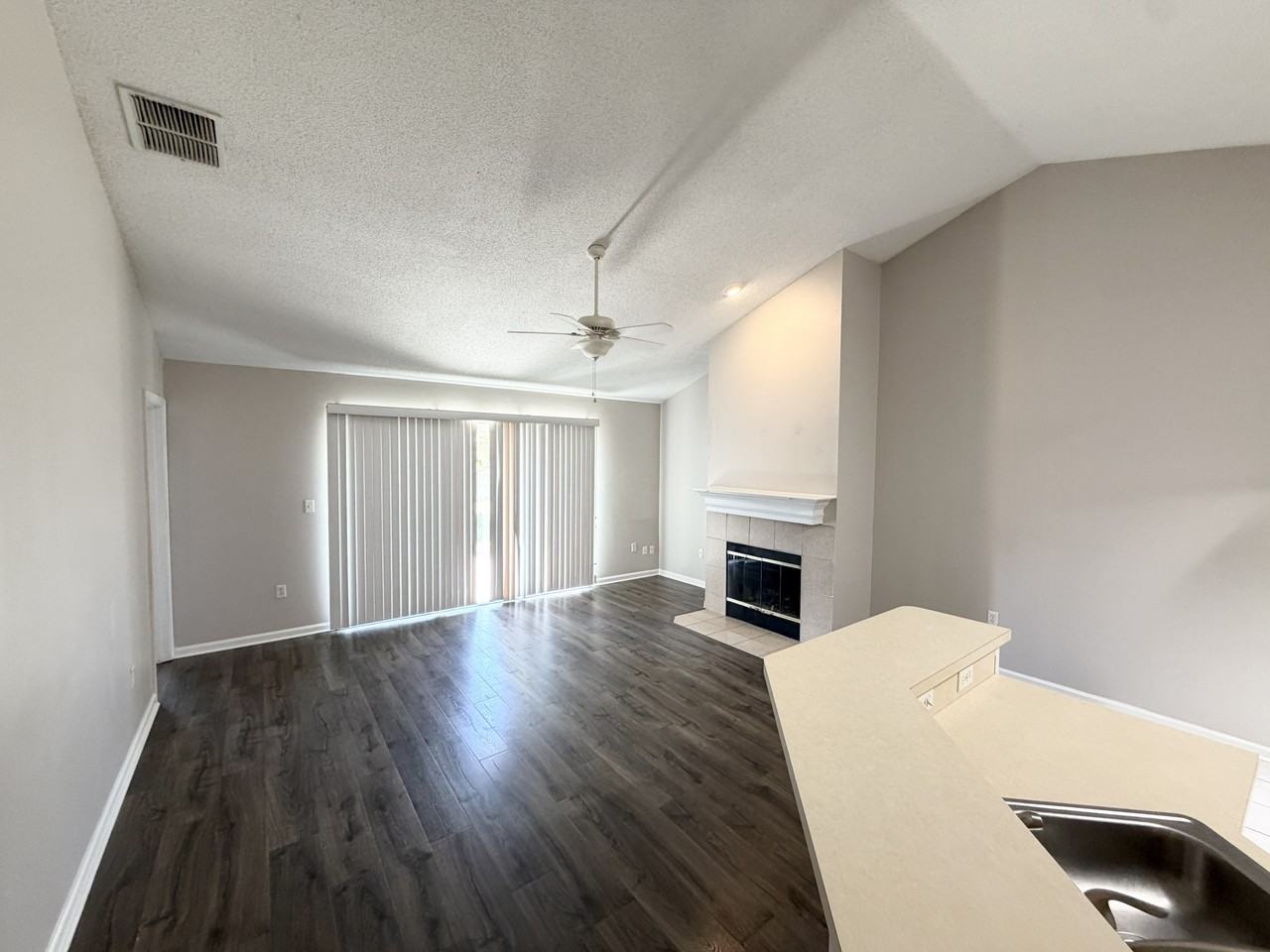 24 Bunker View Dr #A - Photo 7 of 20
