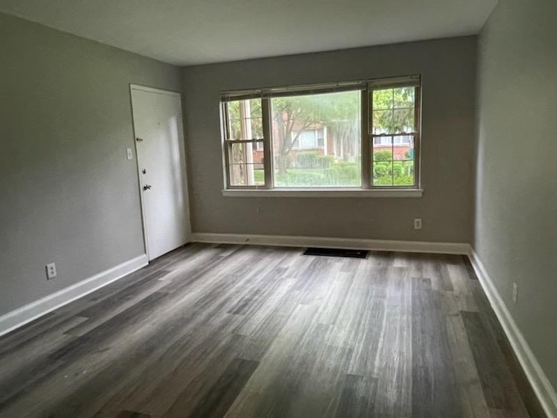 2454 Grinstead Dr #D1 - Photo 2 of 11