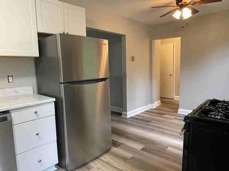 2454 Grinstead Dr #D1 - Photo 3 of 11