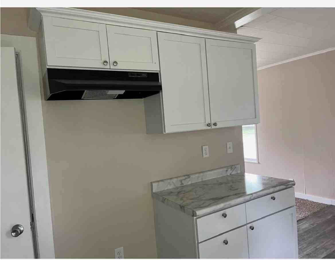 132 Milton St - Photo 3 of 9