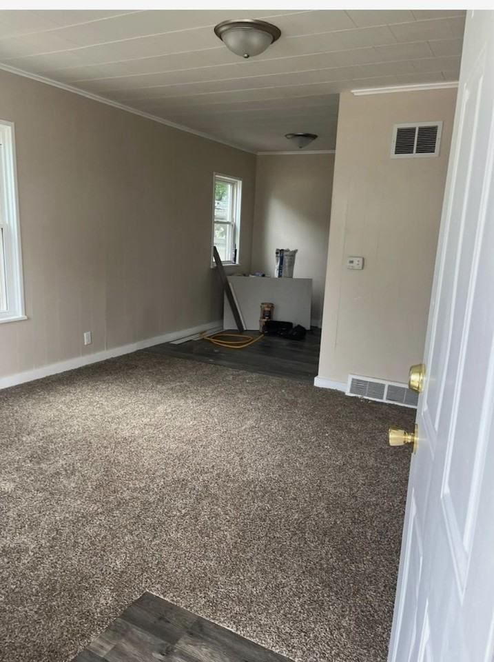 132 Milton St - Photo 5 of 9