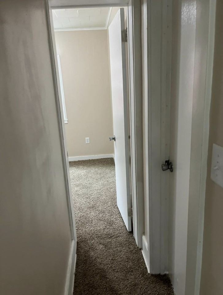 132 Milton St - Photo 6 of 9